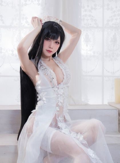 丰满白嫩大尺度裸体尤物免费视频_BD英语高清完整版