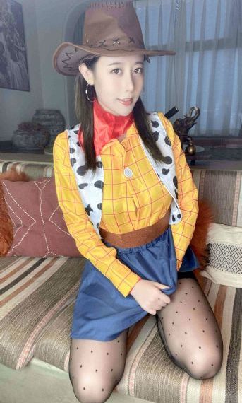 欧美巨大波霸爆乳自慰_DVD免费在线播放