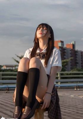 病床上解开岳的裤子小说_BD英语免费观看电视剧