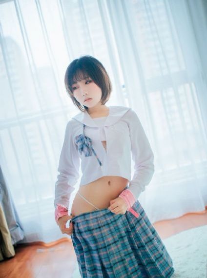 久久久久久久成人精品小说_蓝光BD在线观看